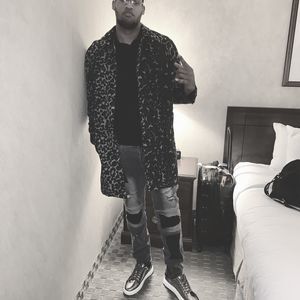 Meet your Posher, Earl